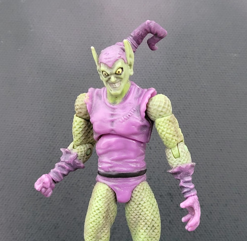 Spiderman green goblin figure - green,